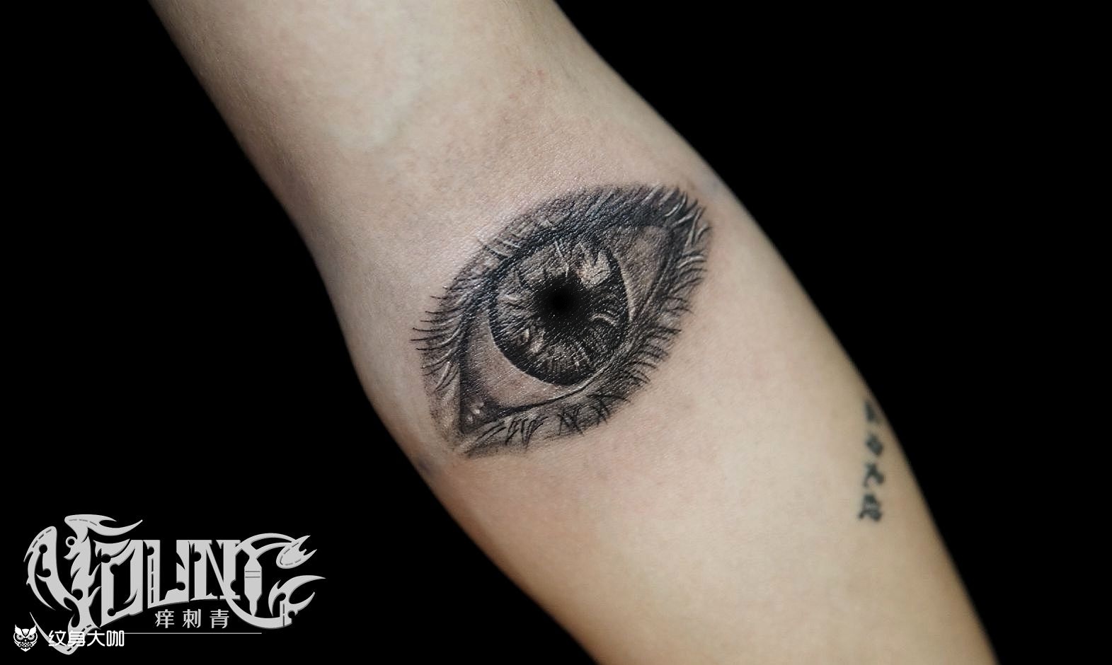 眼睛_纹身图案手稿图片_张文欢的纹身作品集