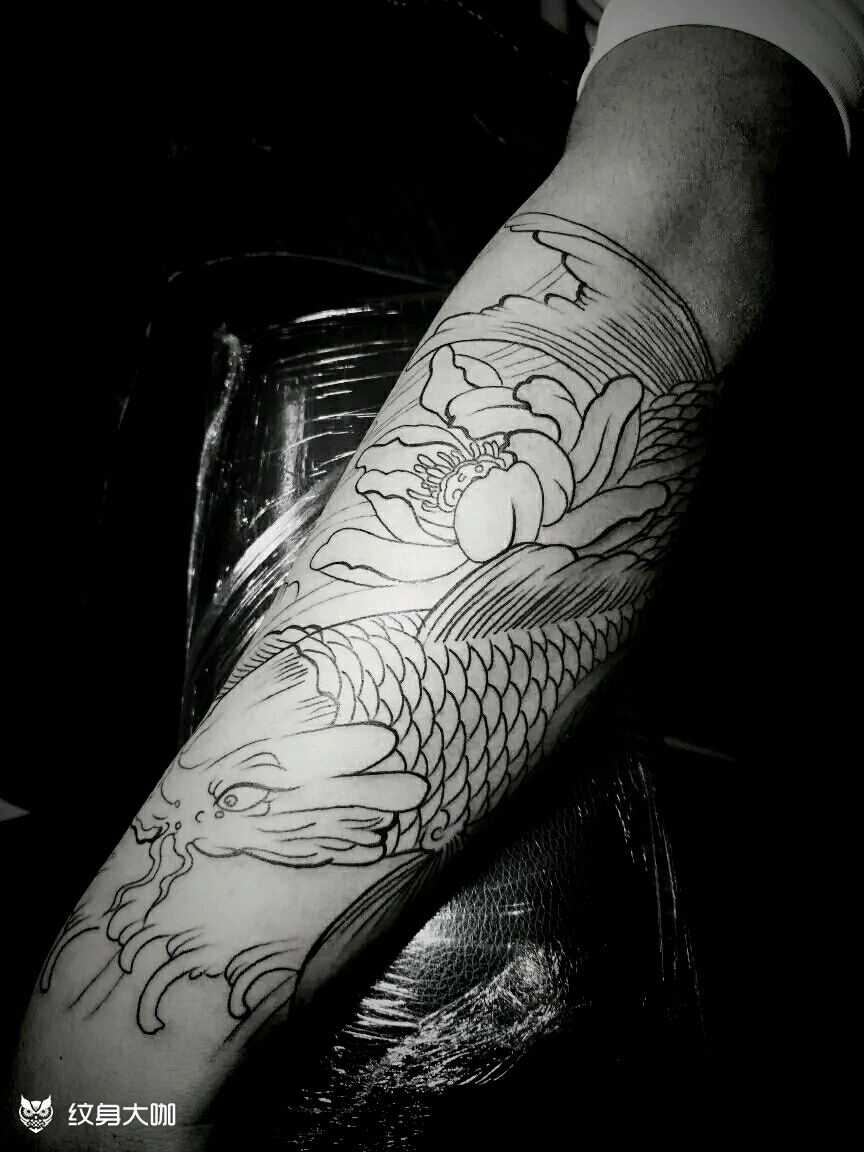 日式纹身手稿半臂图片