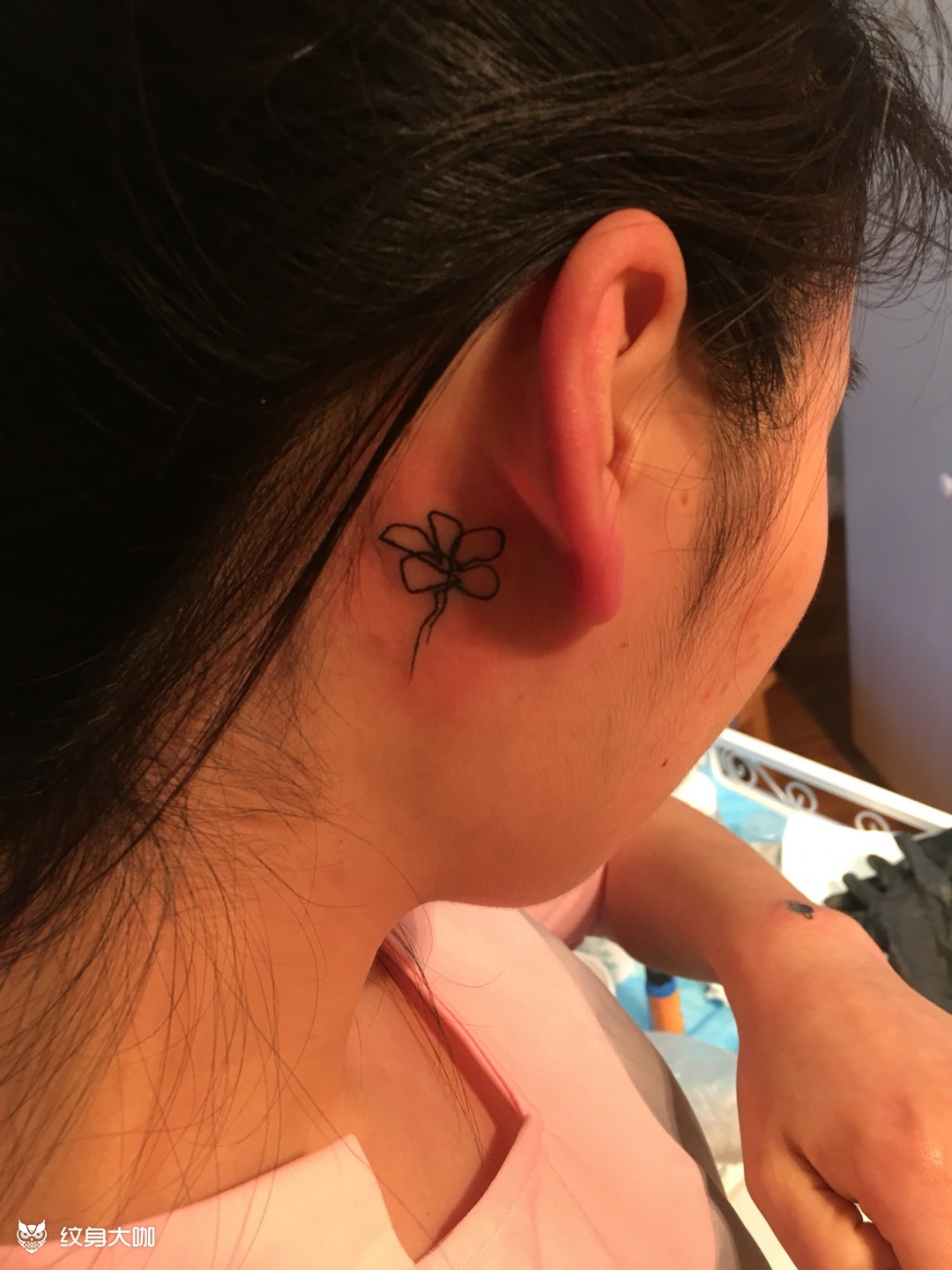 耳后小清新_纹身图案手稿图片_李新的纹身作品集