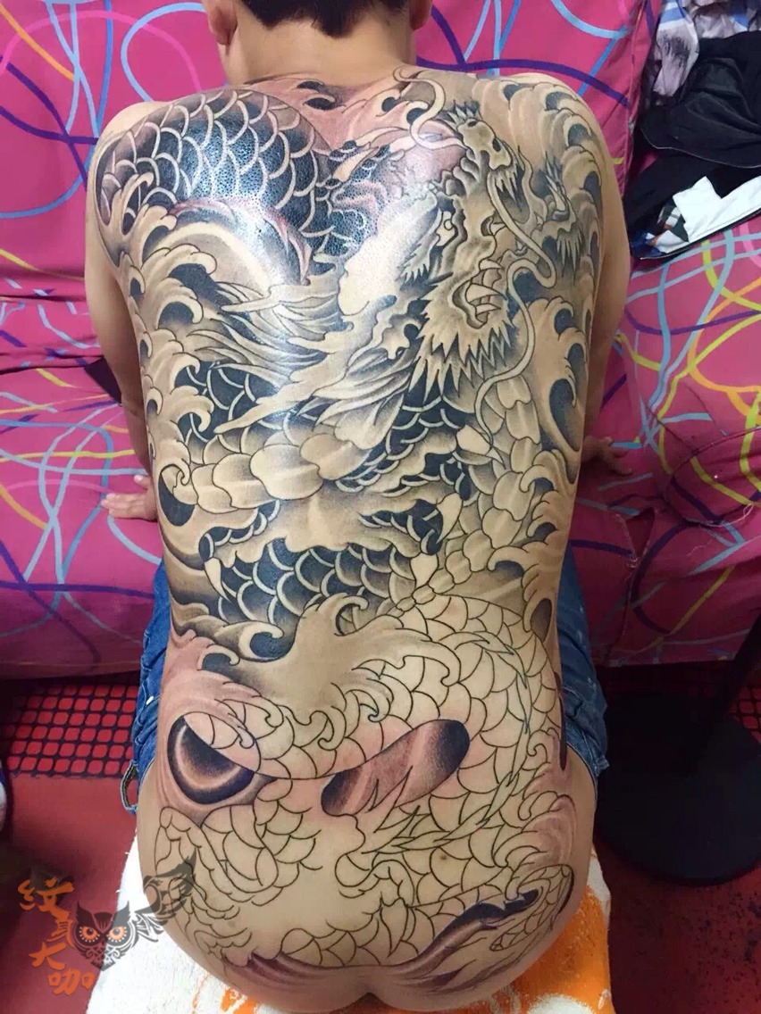 满背龙_纹身图案手稿图片_孙博的纹身作品集