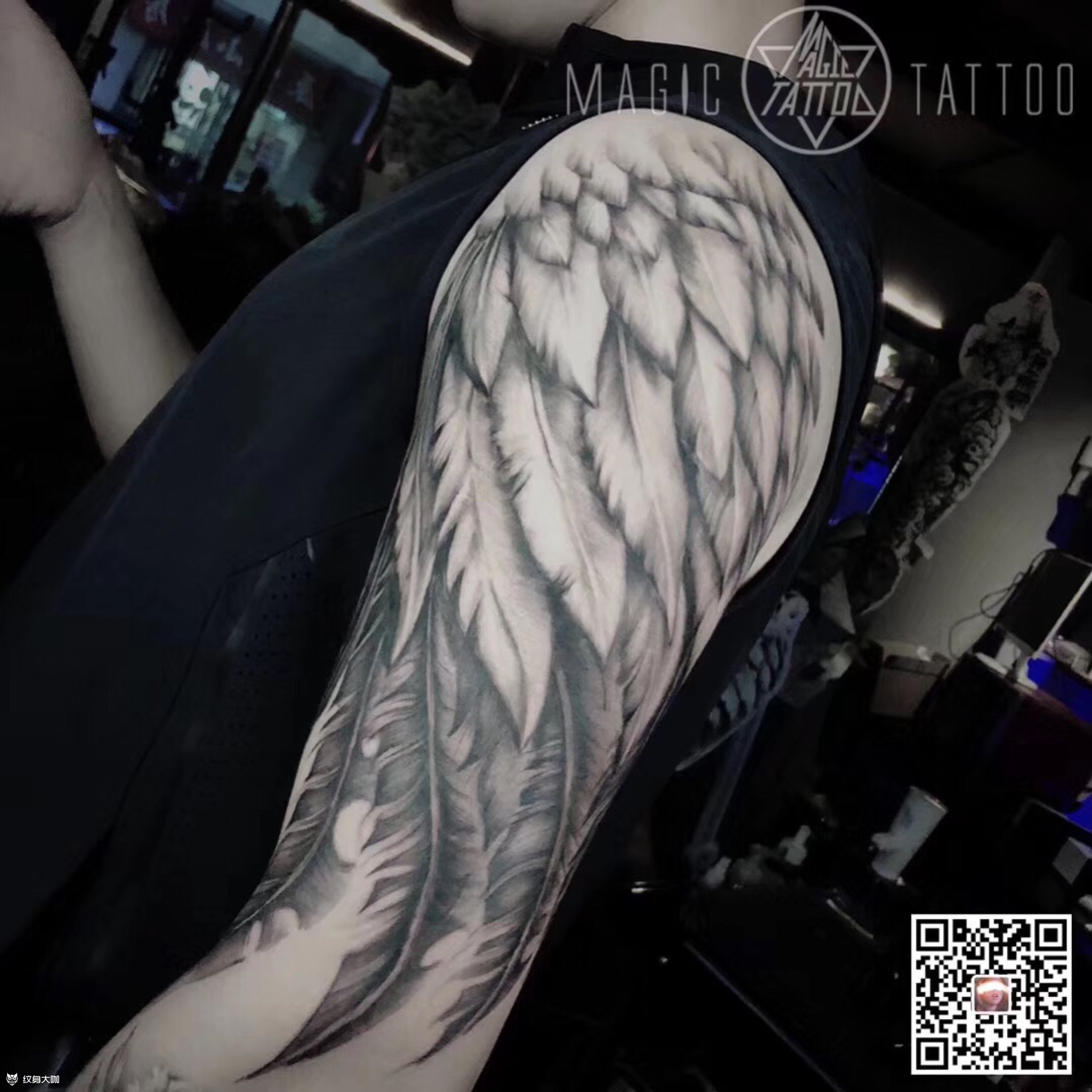 花臂继续这次是翅膀