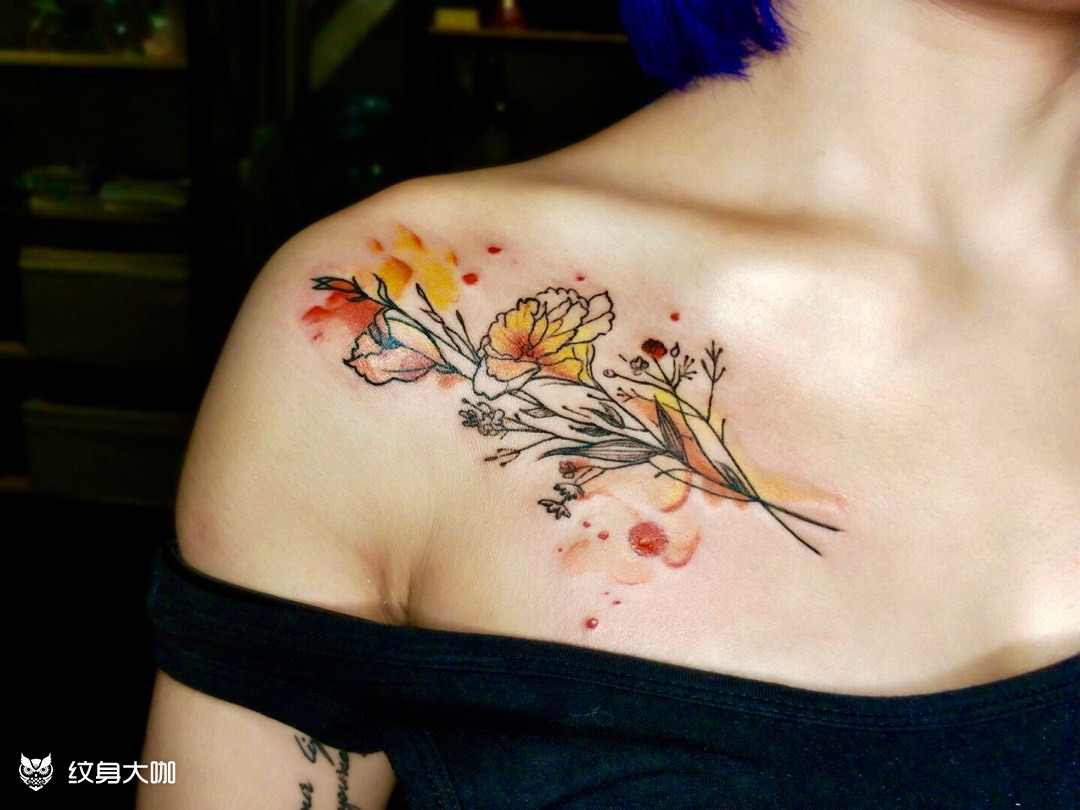 肩胛素花_纹身图案手稿图片_郎星的纹身作品集