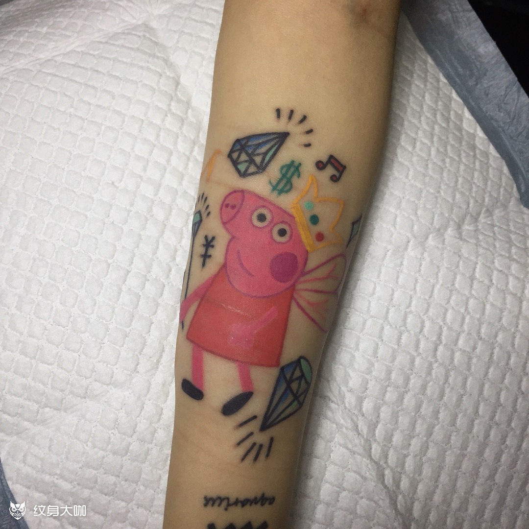 佩琪小猪_纹身图案手稿图片_嘉宝的纹身作品集