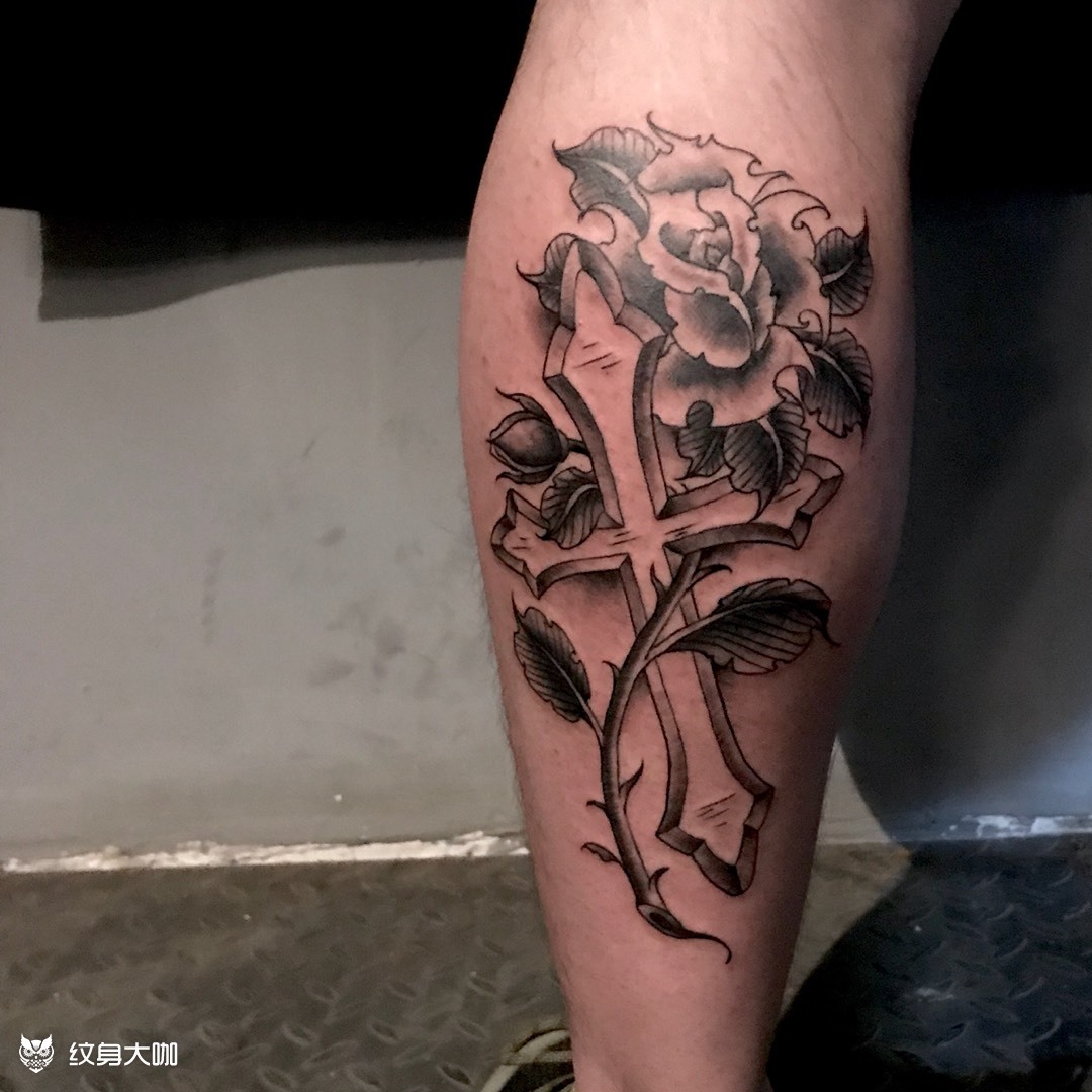 十字架 玫瑰_纹身图案手稿图片_老白的纹身作品集