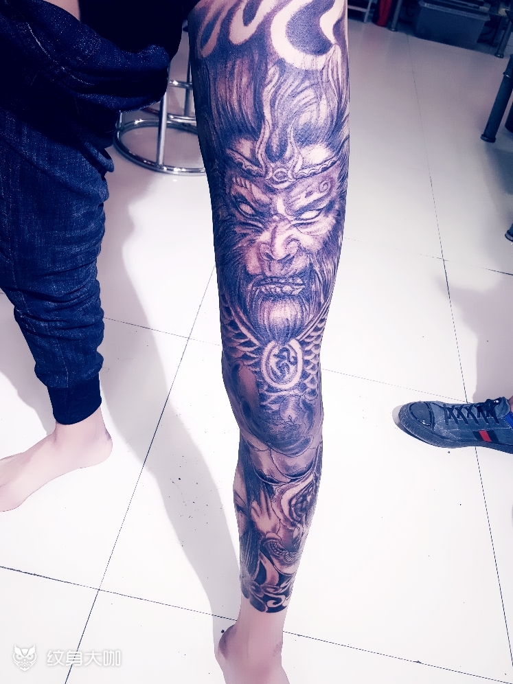 花腿全程麻药一次性完成_纹身图案手稿图片_王志勇的纹身作品集