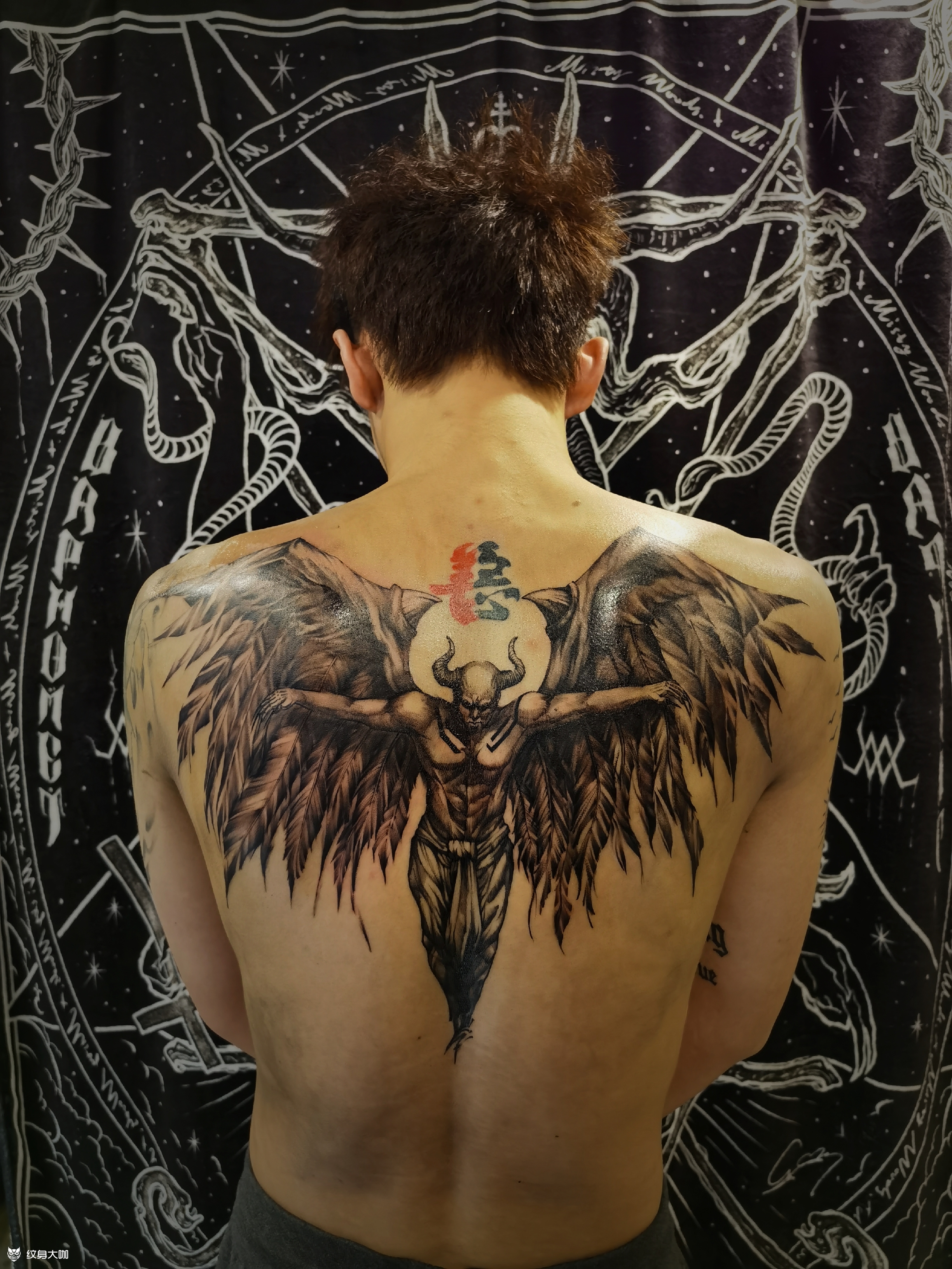 恶魔翅膀_纹身图案手稿图片_文一一的纹身作品集