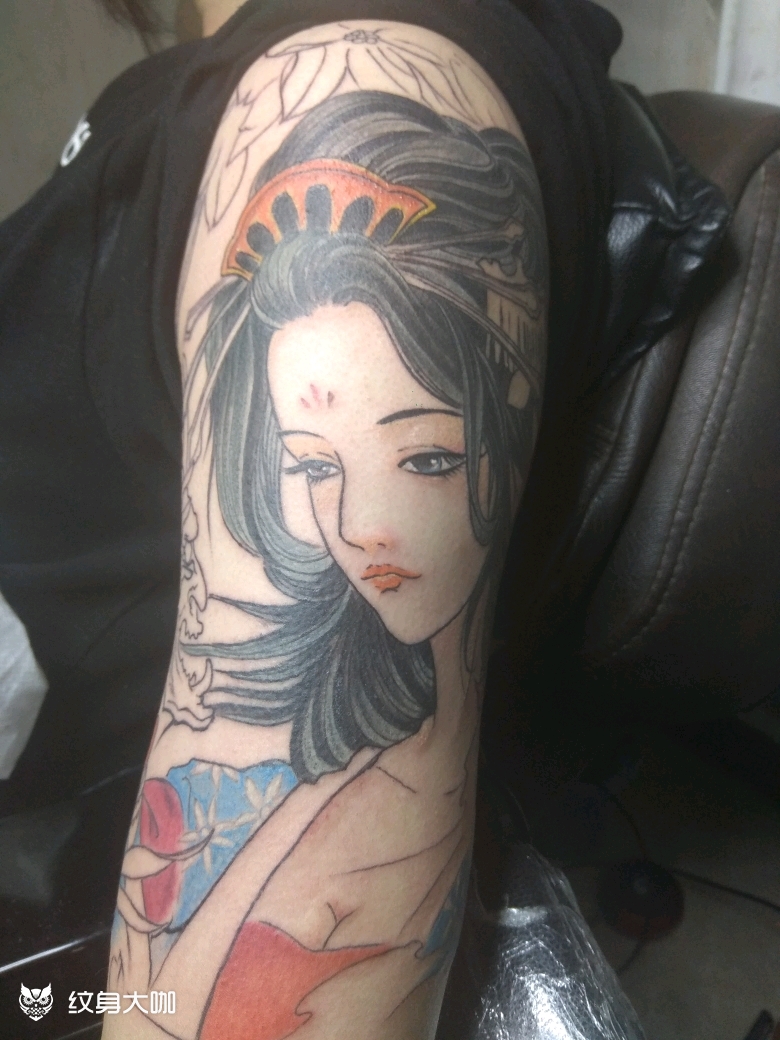 艺妓纹身照片 半臂图片