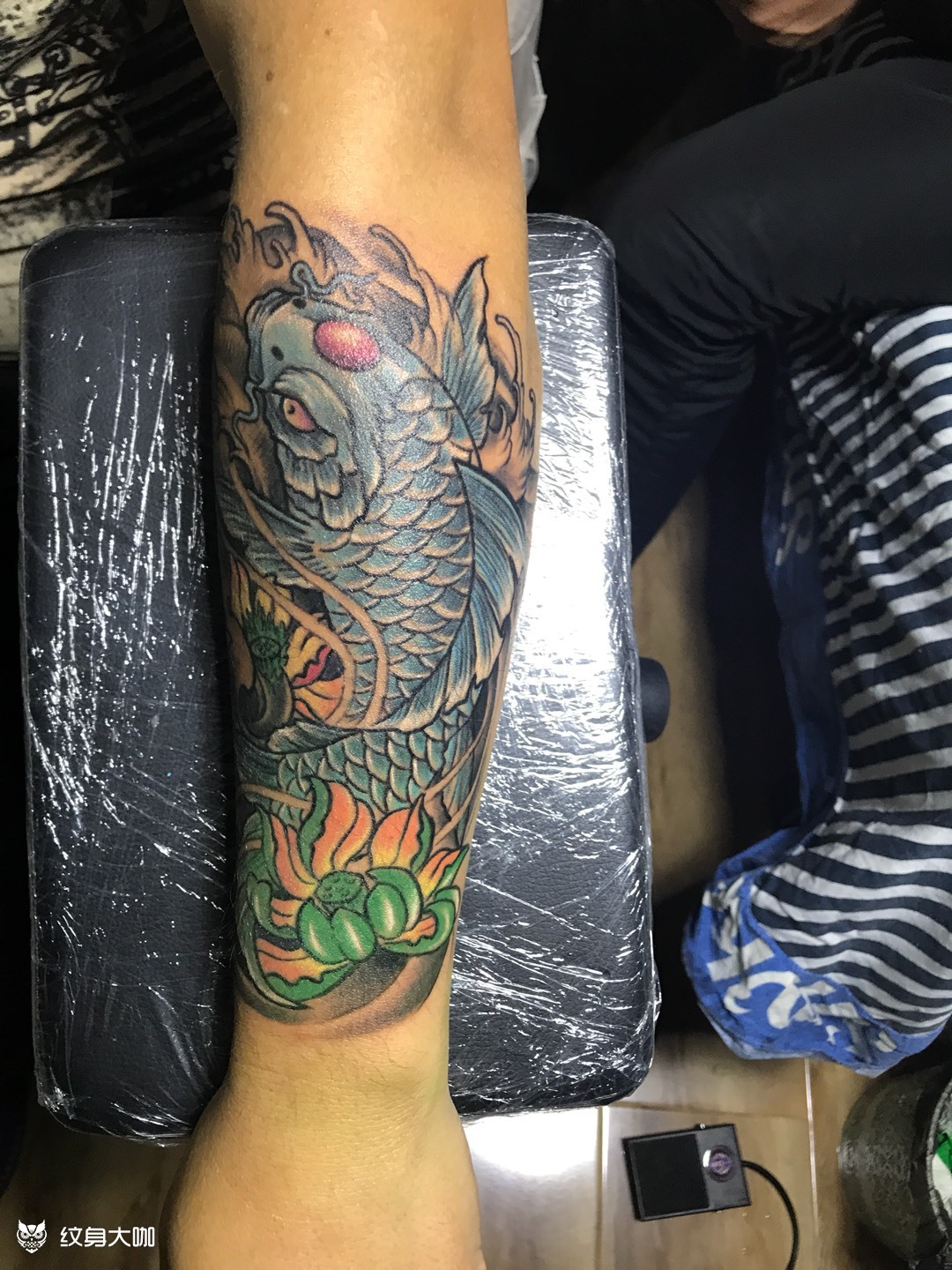 小臂鲤鱼_纹身图案手稿图片_名绣堂的纹身作品集