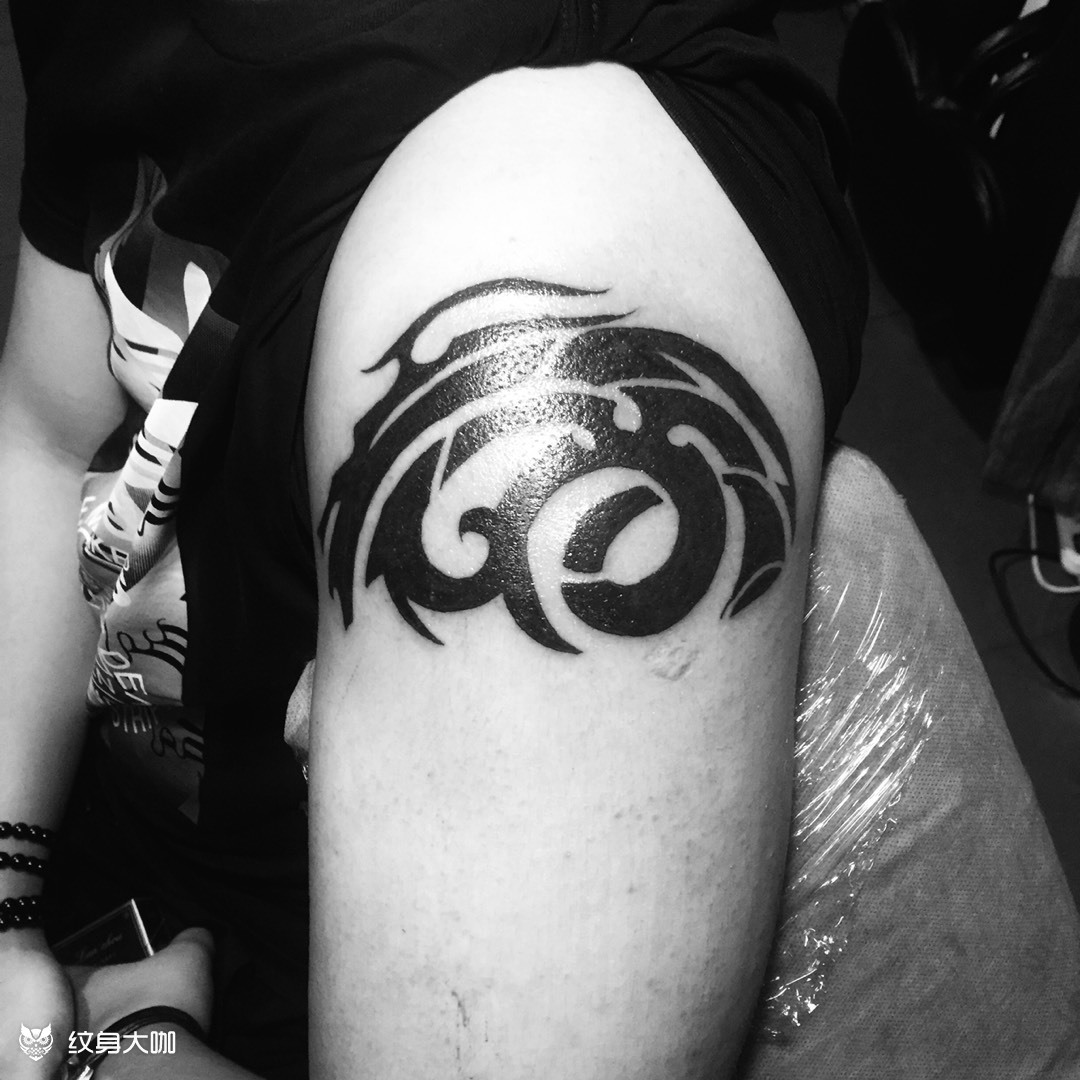 图腾-名字合成_纹身图案手稿图片_王成峰的纹身作品集