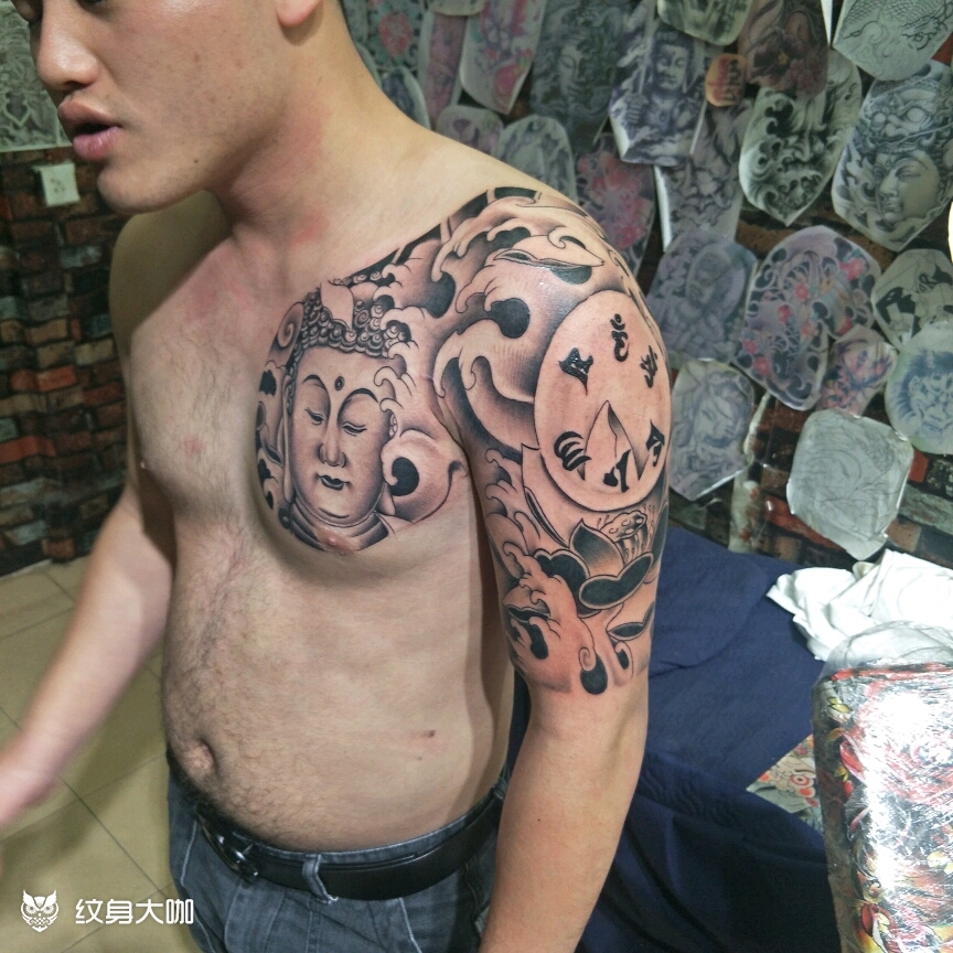 半甲佛_纹身图案手稿图片_小邱的纹身作品集