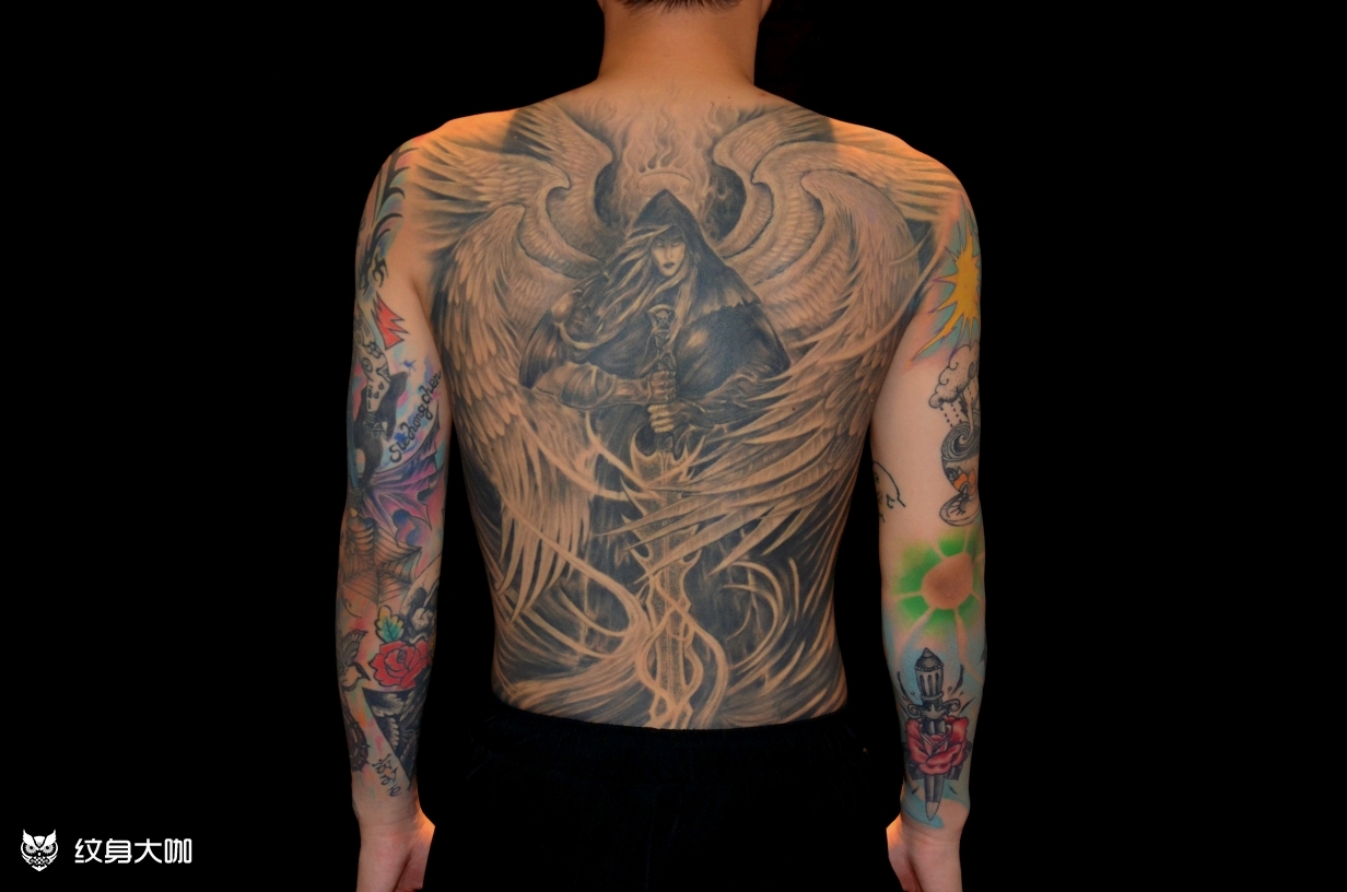 六翼天使路西法_纹身图案手稿图片_洪臣的纹身作品集