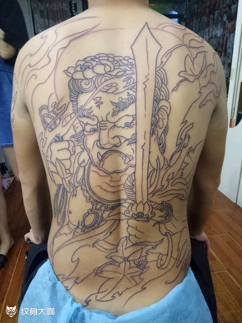 满背不动明王线条_纹身图案手稿图片_刺云匠的纹身作品集