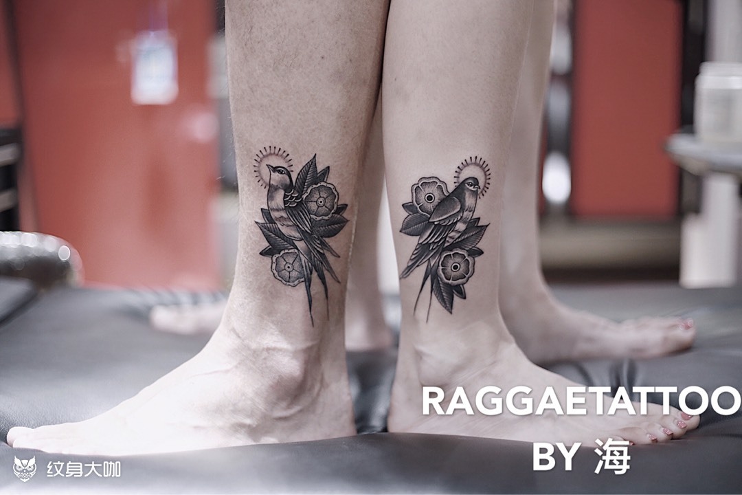 作品简介:【tattoo work 】情侣燕子 在天愿作比翼鸟,在地愿为连理枝!