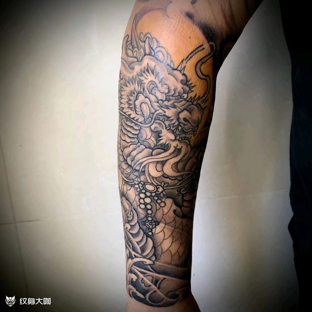 麒麟黑灰雾面未完_纹身图案手稿图片_乐乐的纹身作品集