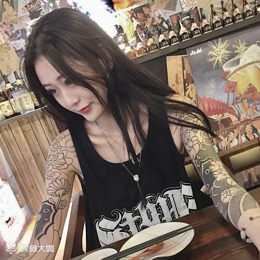 牡丹菊花臂如果有很多女人或男_纹身吧社区 - 纹身大咖