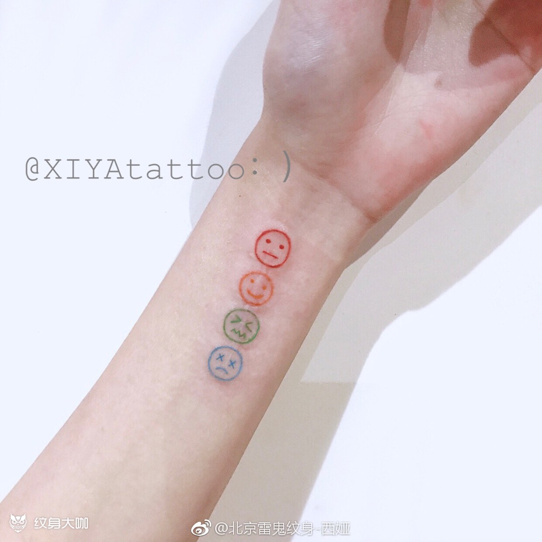 我的同款小纹身,四个小表情①②③④ 遮盖一条小疤痕  #表情纹身