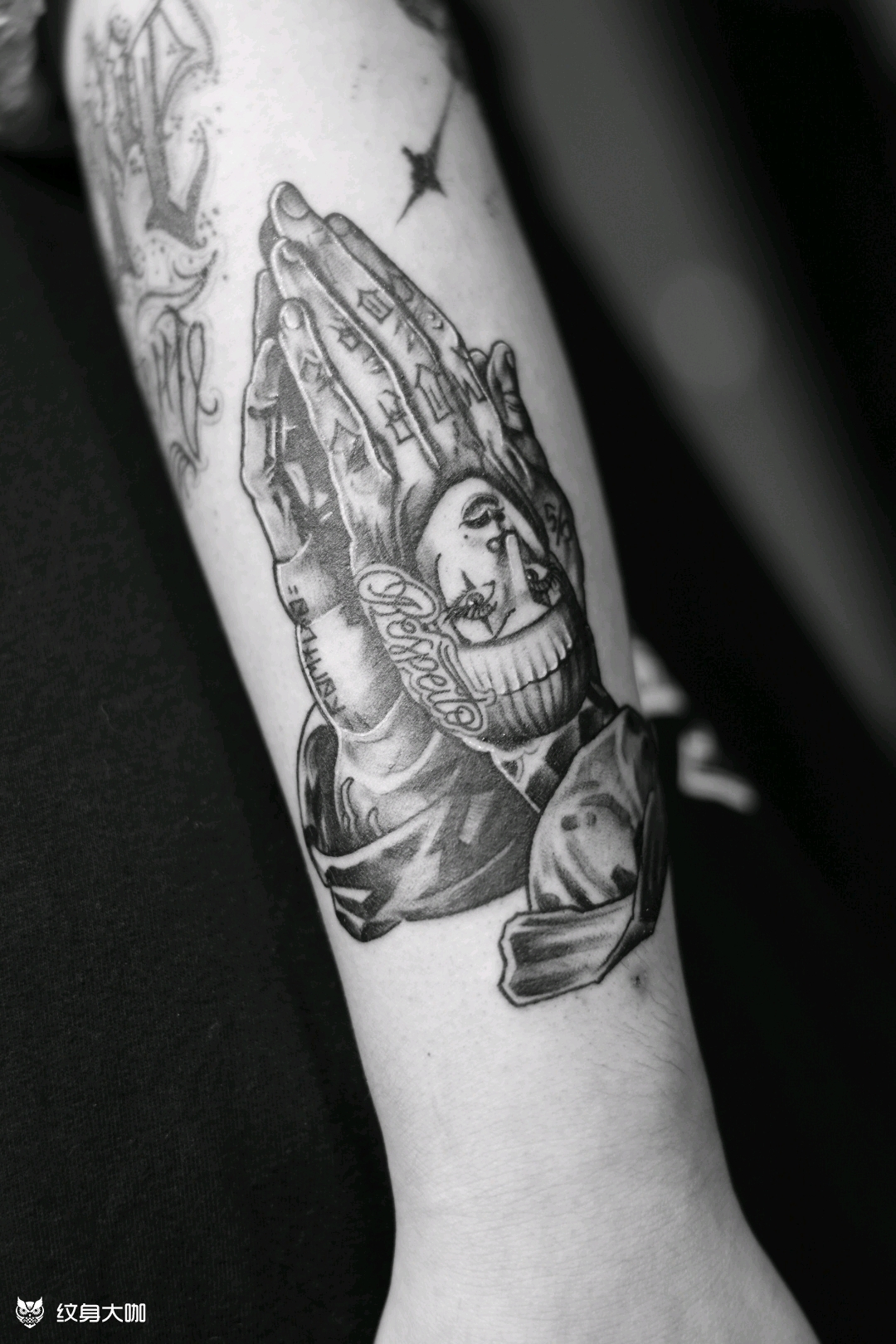 暗黑祈祷之手_纹身图案手稿图片_hammer的纹身作品集