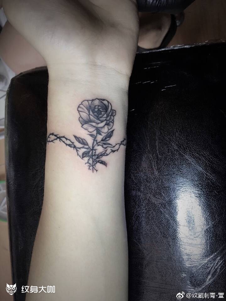 手环_纹身图案手稿图片_纹藏 · 萱的纹身作品集