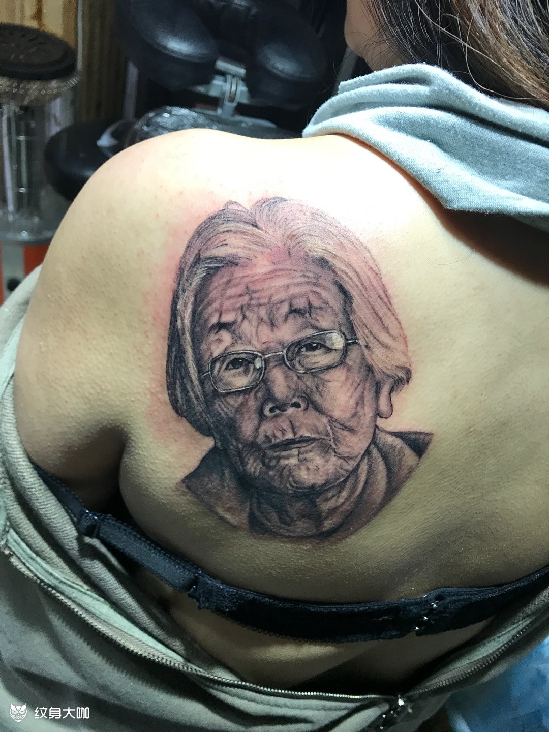 怀念逝去的亲人_纹身图案手稿图片_陈东海的纹身作品集