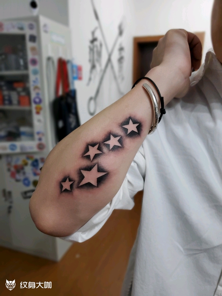 五角星_纹身图案手稿图片_白菜的纹身作品集