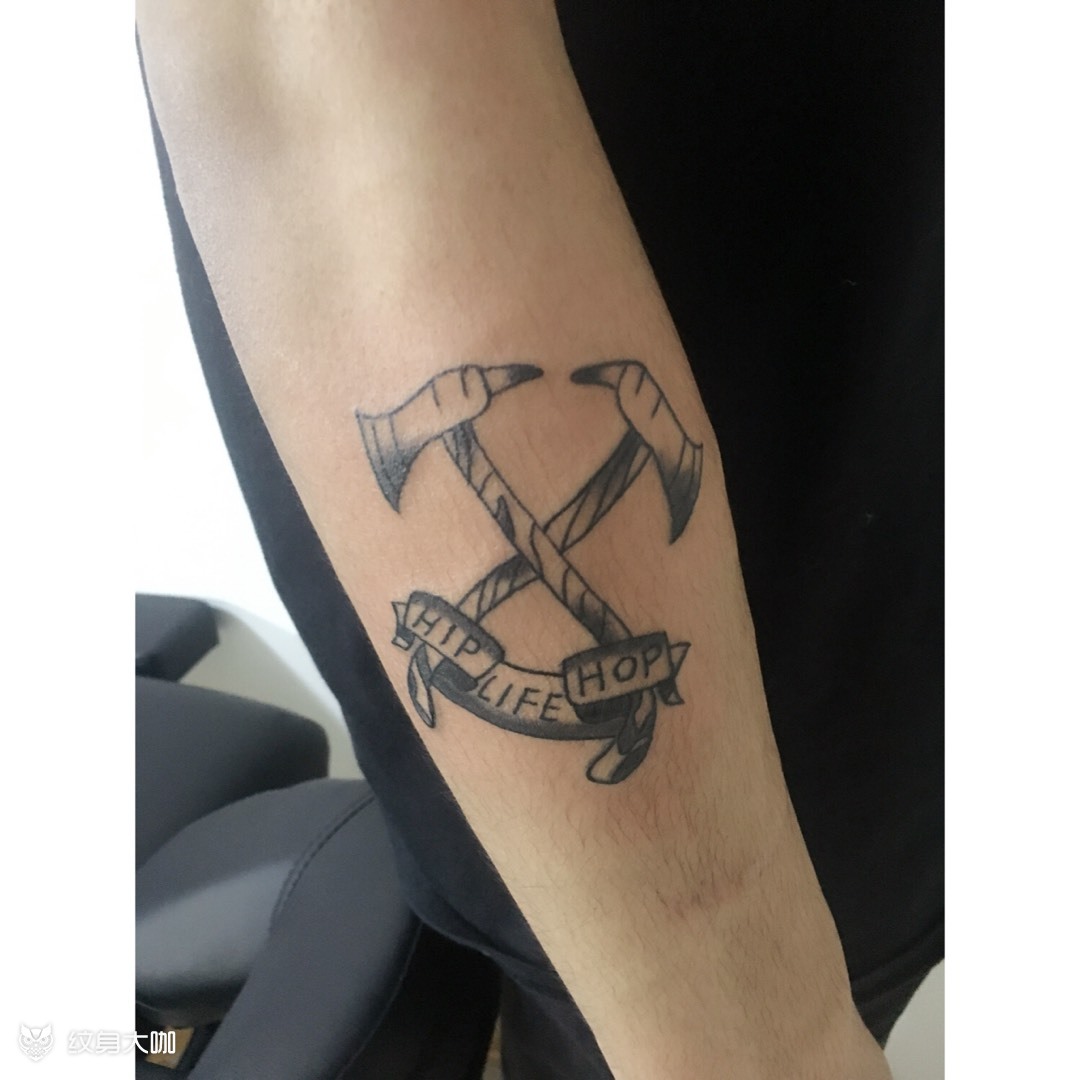 斧子_纹身图案手稿图片_ty纹身工作室的纹身作品集
