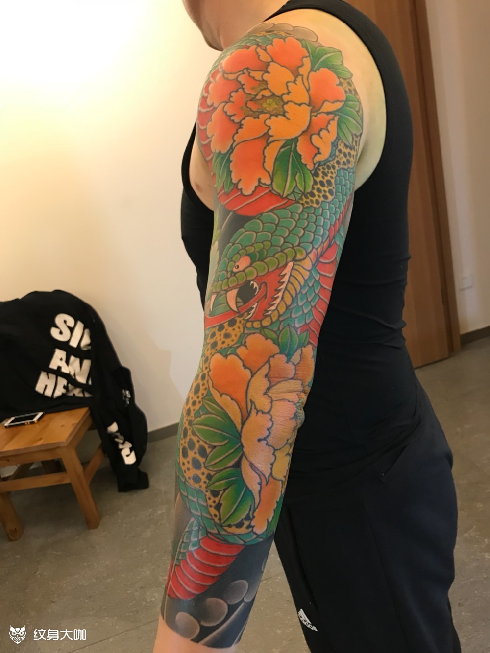 蛇与牡丹_纹身图案手稿图片_雕安的纹身作品集