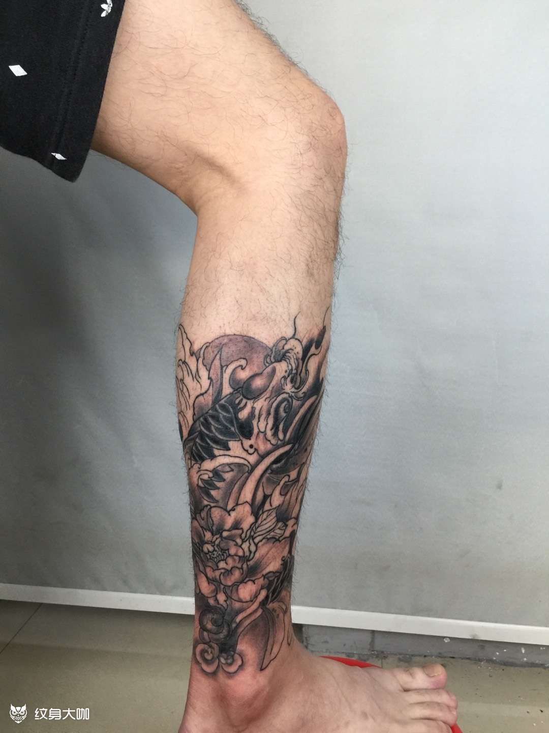 小腿鲤鱼,_纹身图案手稿图片_阿振的纹身作品集