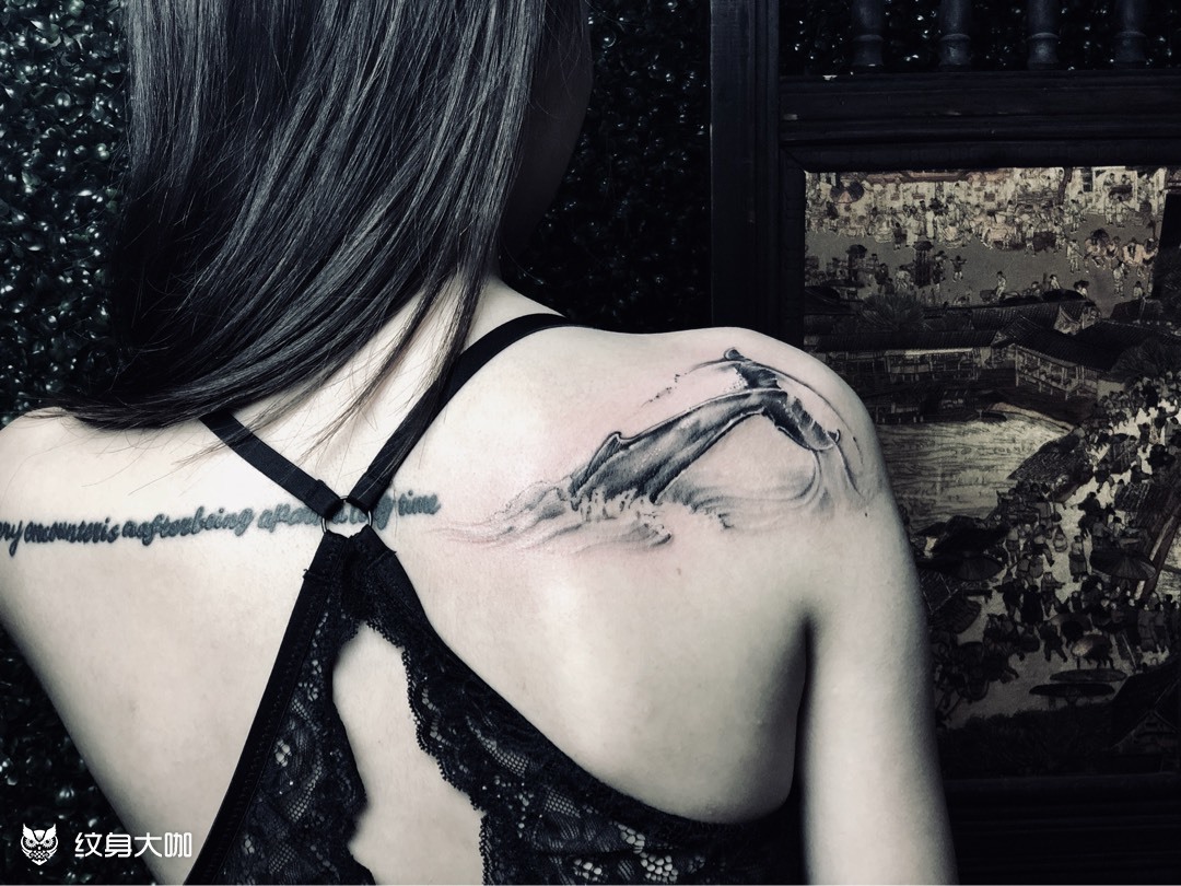鲸鱼🐳_纹身图案手稿图片_李东阳的纹身作品集