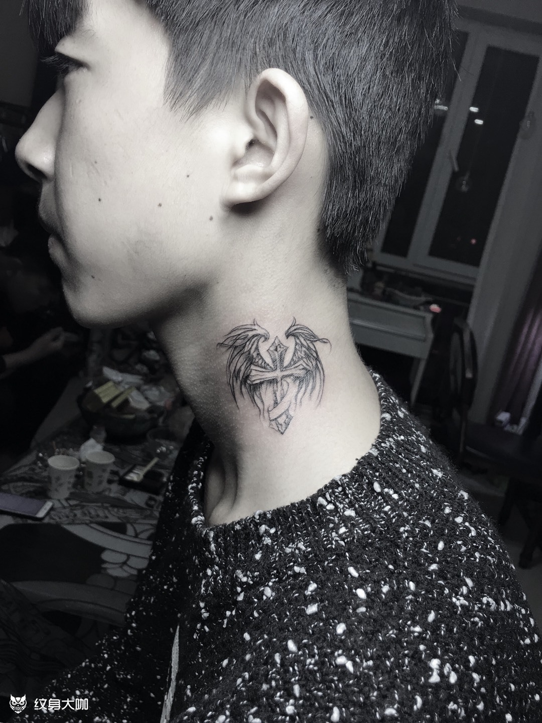 脖子翅膀_纹身图案手稿图片_刘丹的纹身作品集