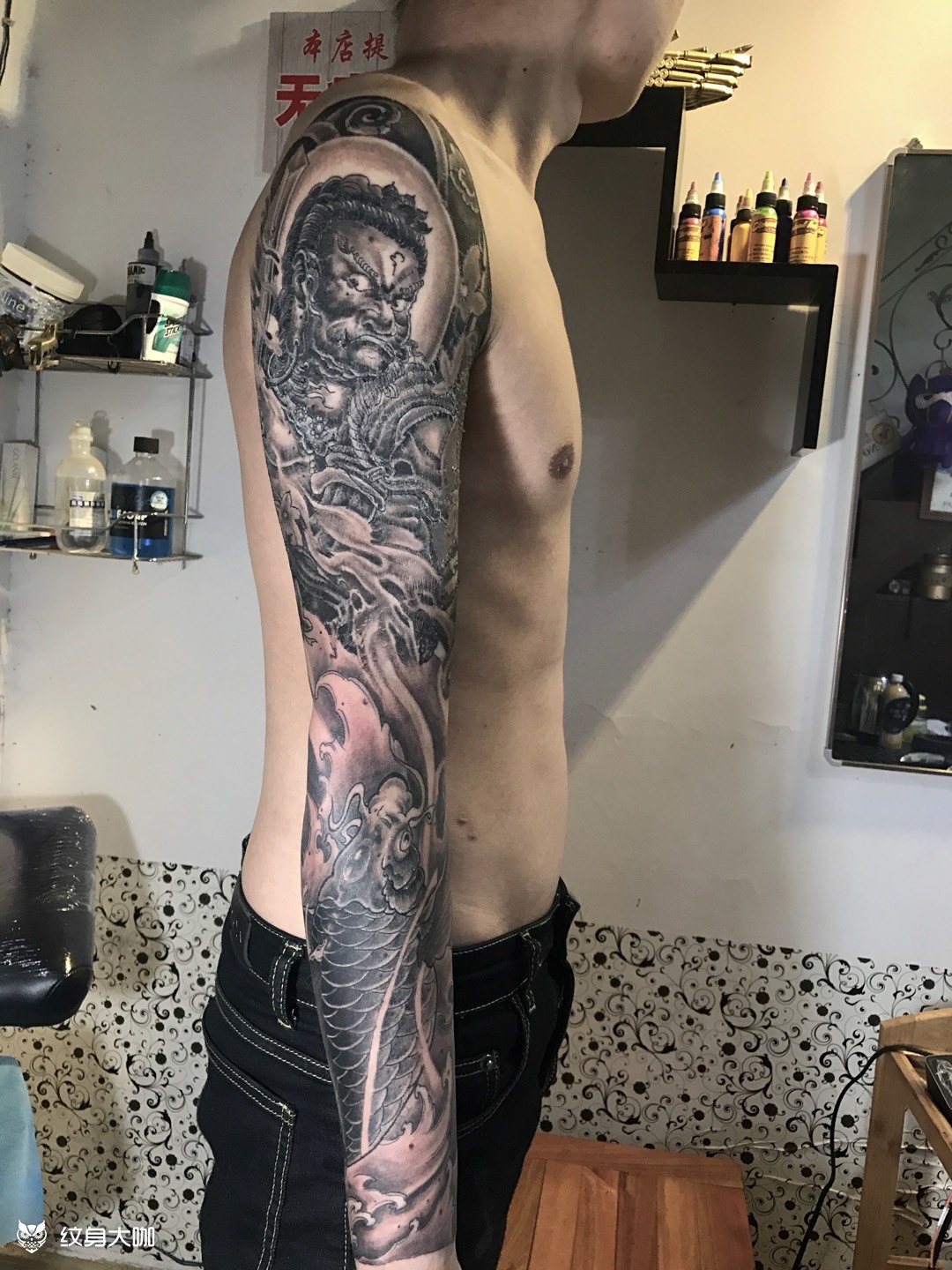 不动明王 锦鲤 花臂完工, 用时20小时_纹身图案手稿图片_姚志远的纹身