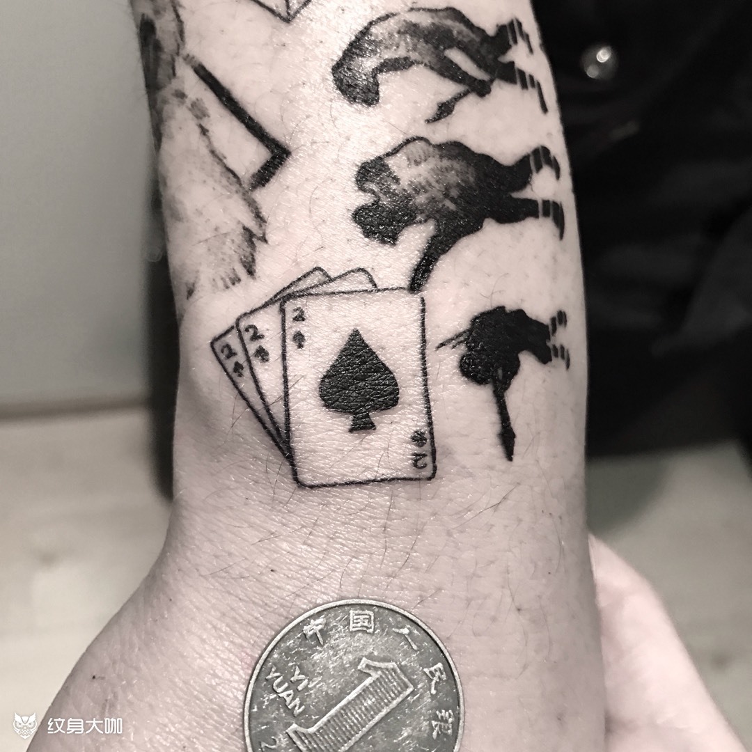 扑克_纹身图案手稿图片_ruiqi的纹身作品集