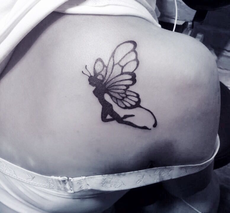 作品简介:还是精灵?