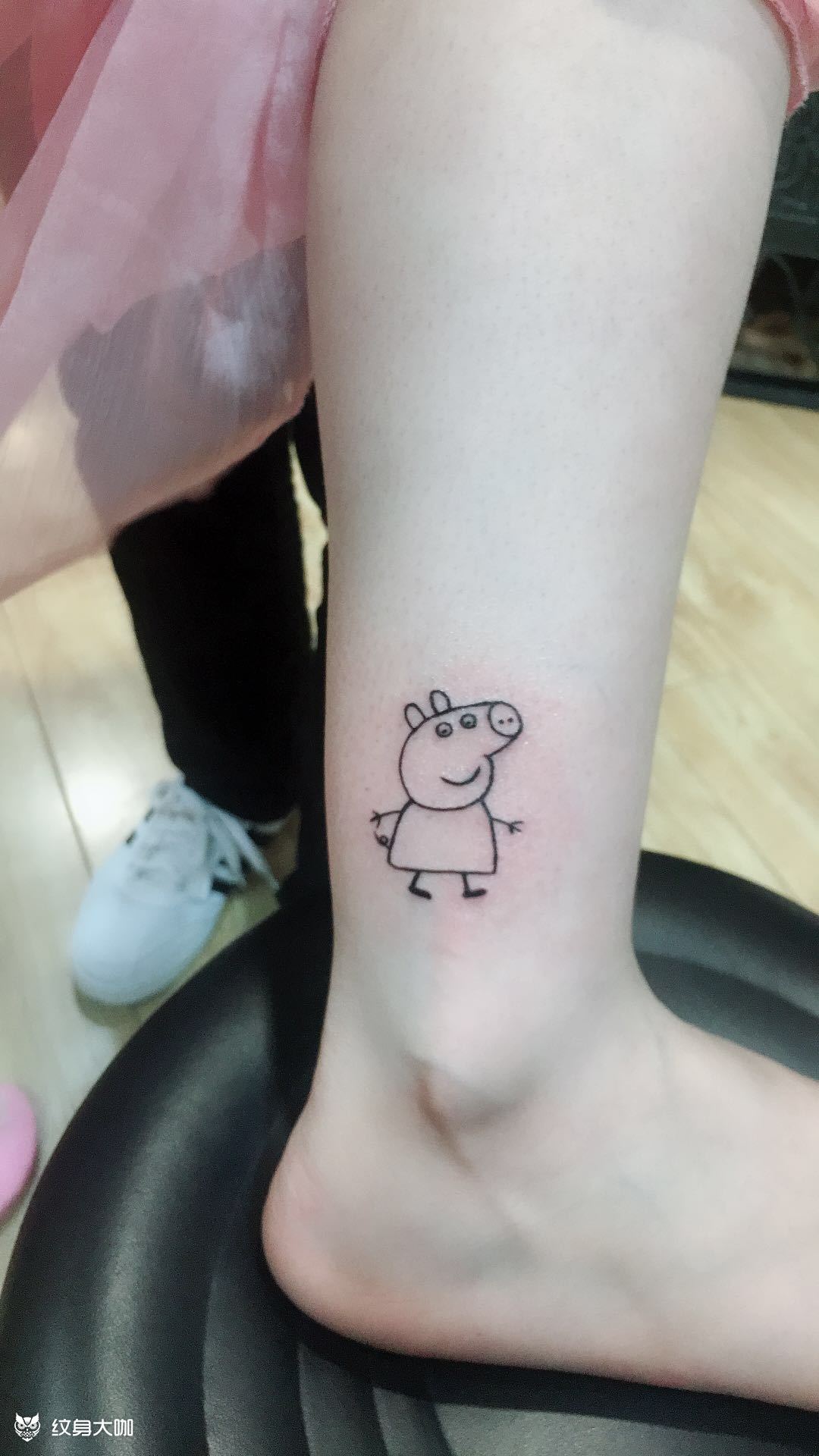 小猪佩奇_纹身图案手稿图片_老萌的纹身作品集