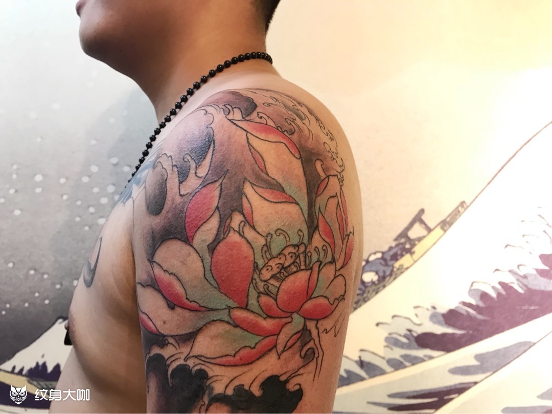 荷花_纹身图案手稿图片_董少杰的纹身作品集