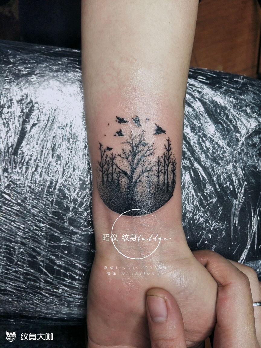 点刺树林_纹身图案手稿图片_李昭仪的纹身作品集