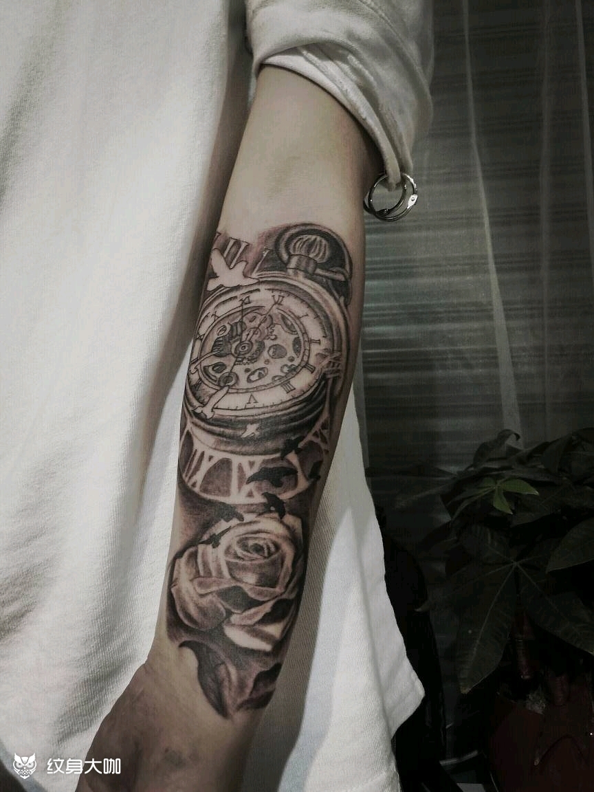 小臂时钟玫瑰_纹身图案手稿图片_rich的纹身作品集