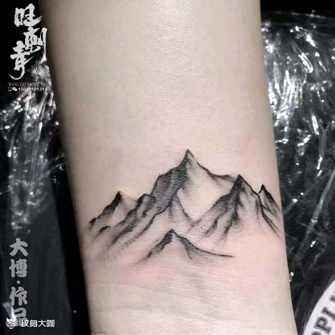 山_纹身图案手稿图片_七成的纹身作品集