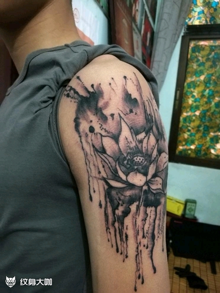 泼墨莲花_纹身图案手稿图片_赤龙的纹身作品集