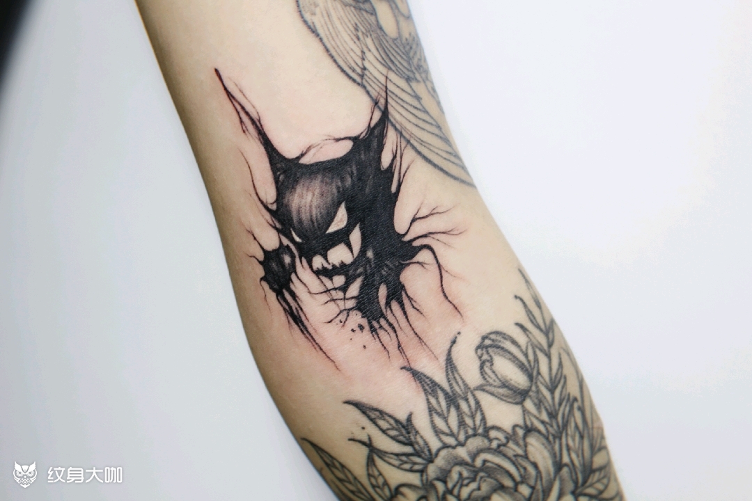 小怪兽_纹身图案手稿图片_tattoo-m的纹身作品集