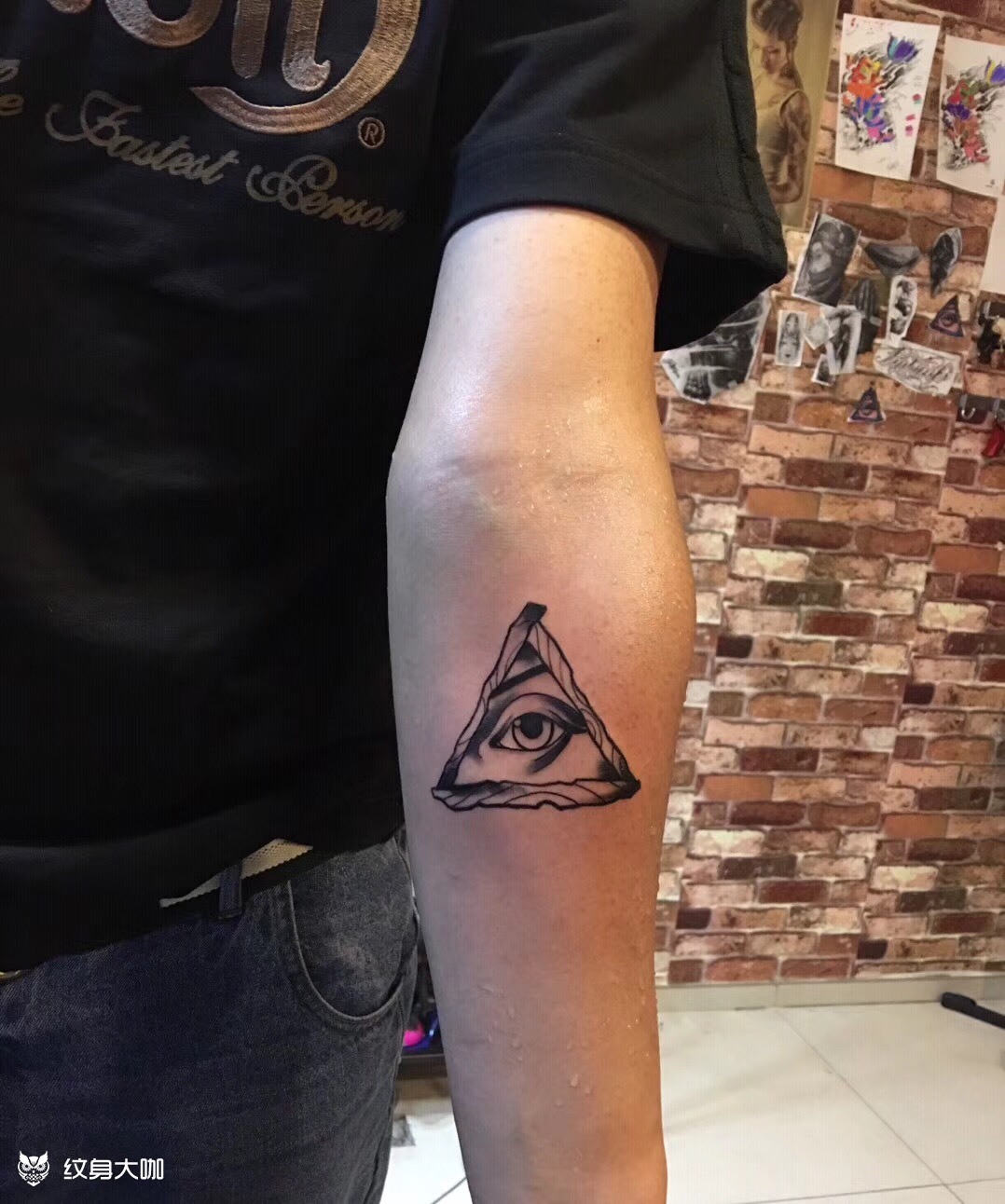 天使之眼_纹身图案手稿图片_袁利的纹身作品集