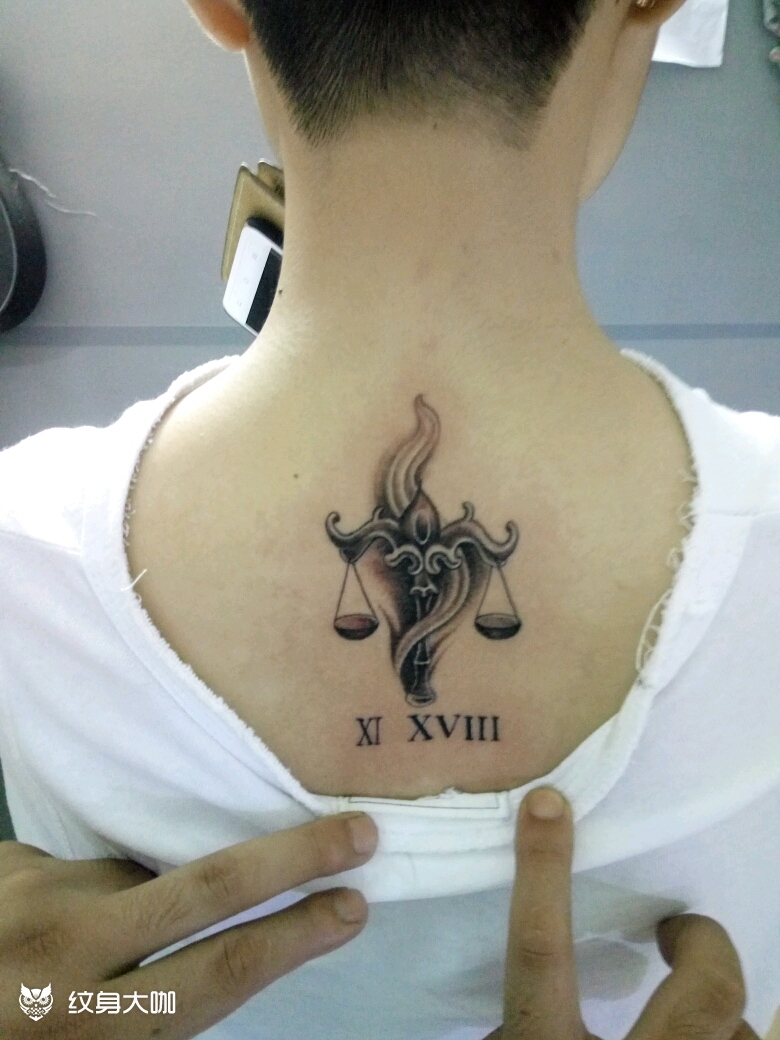 天秤座_纹身图案手稿图片_菠萝买墨迹的纹身作品集