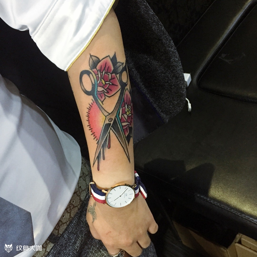 school剪刀_纹身图案手稿图片_et-房子的纹身作品集