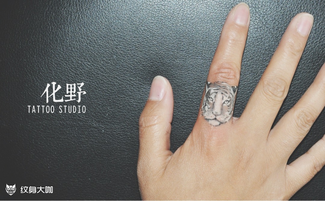 白虎_纹身图案手稿图片_化野tattoo|殷软软的纹身作品集