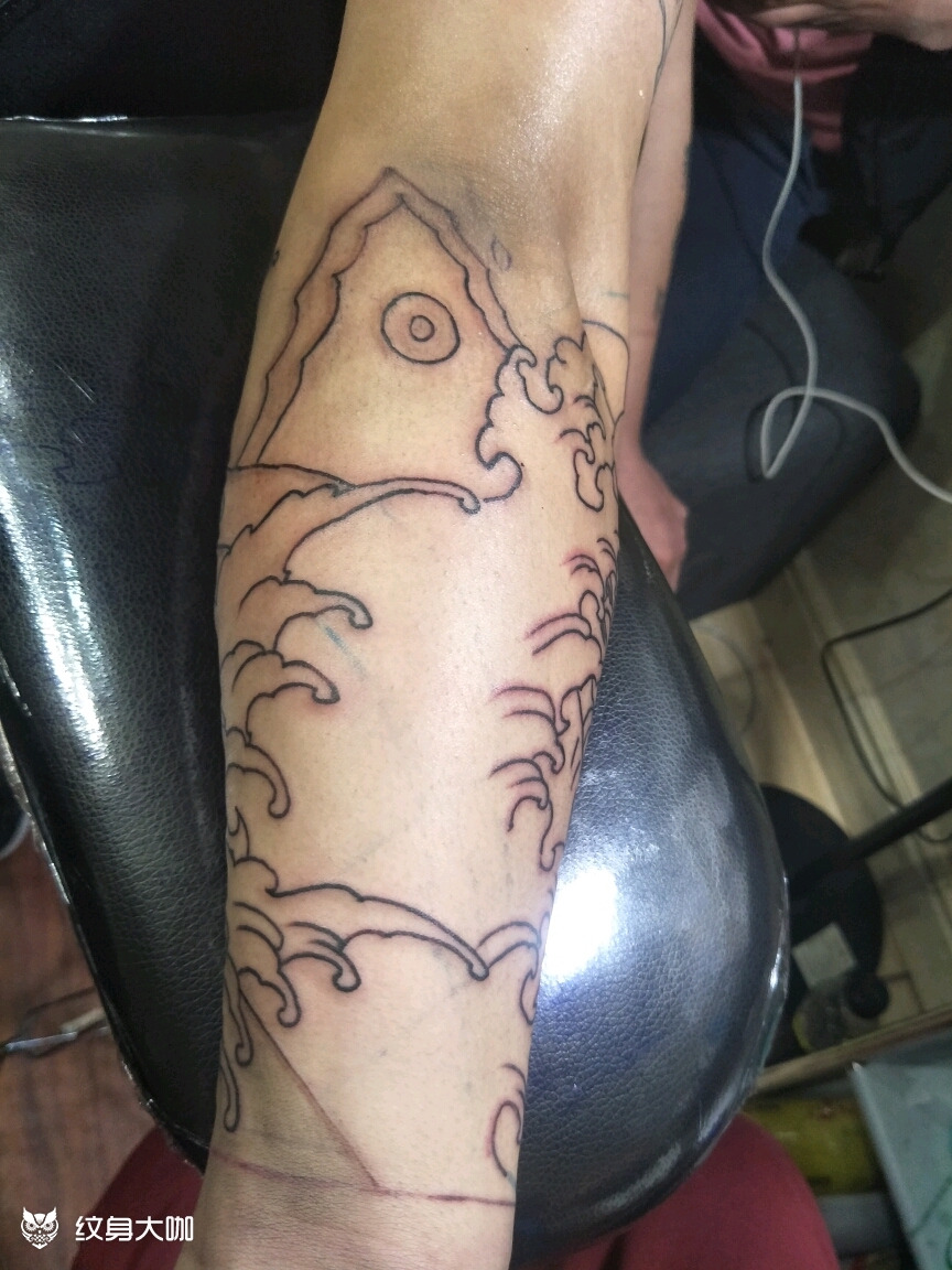 包小臂线条_纹身图案手稿图片_小尹的纹身作品集