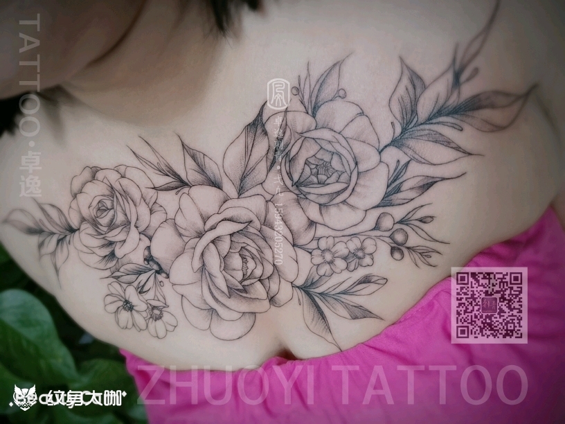 《素花》花胸作品 弌凢 纹作_纹身图案手稿图片_易凡的纹身作品集