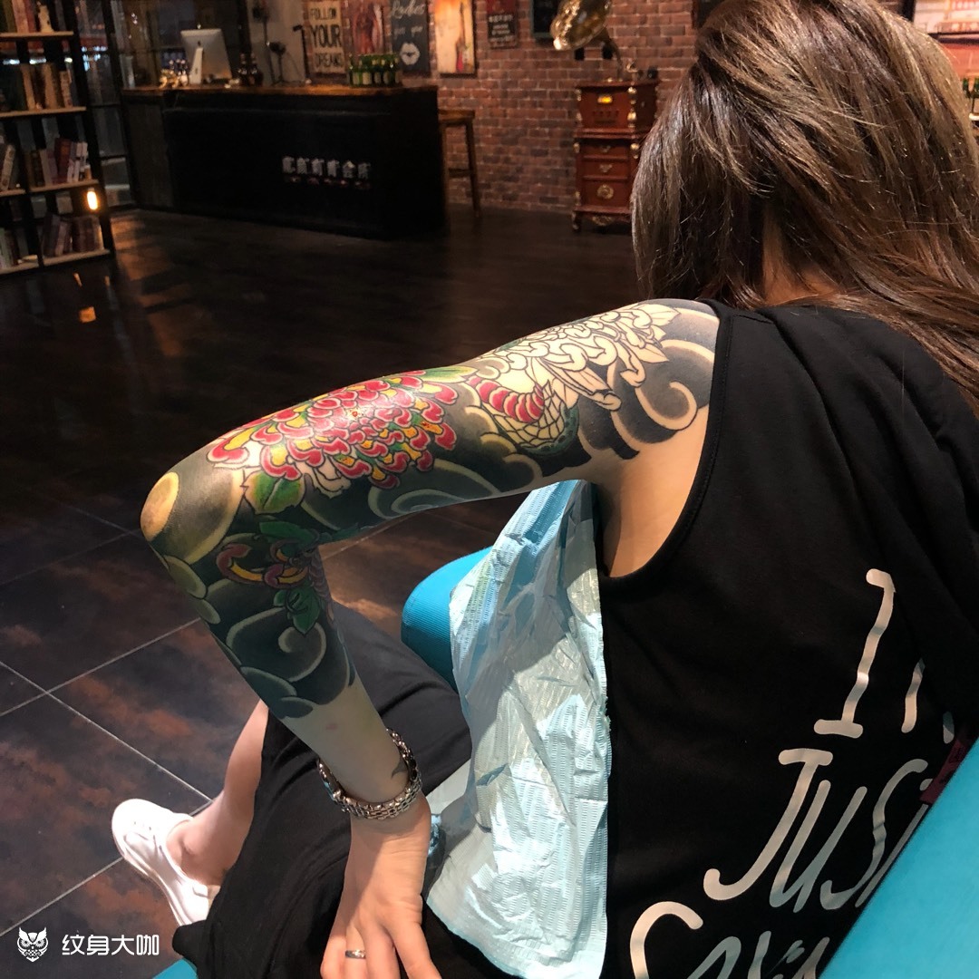 蛇菊花传统花臂未完