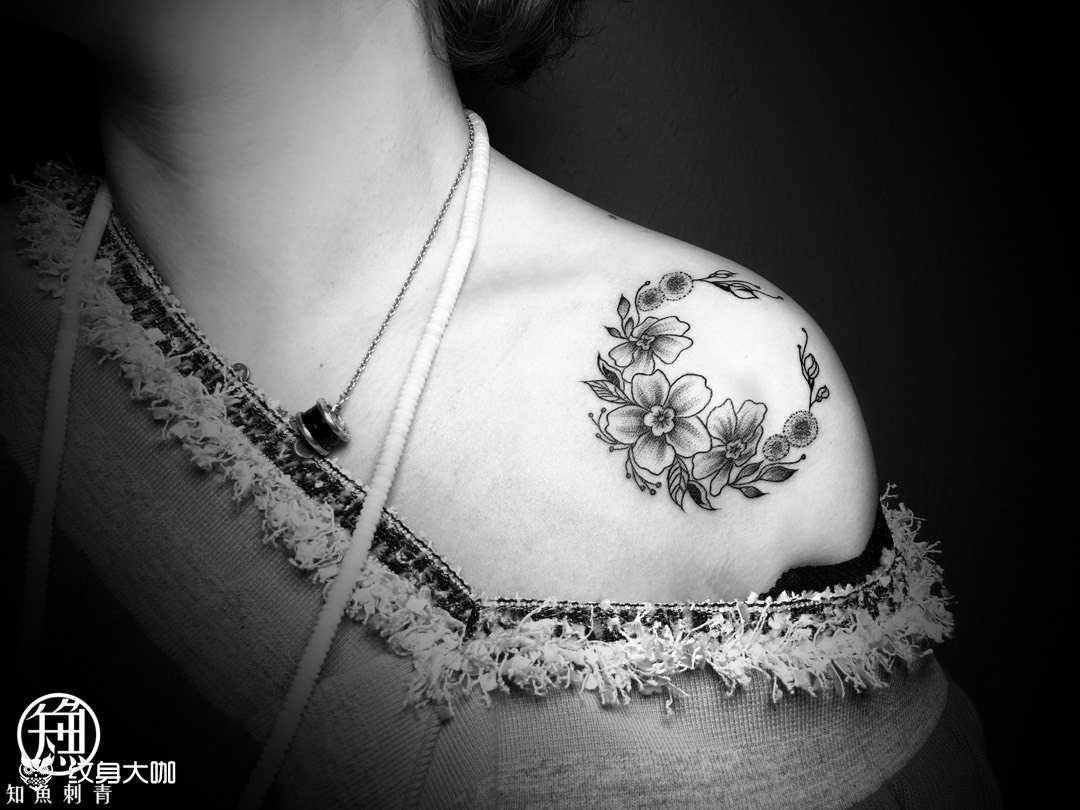 肩花_纹身图案手稿图片_十七的纹身作品集