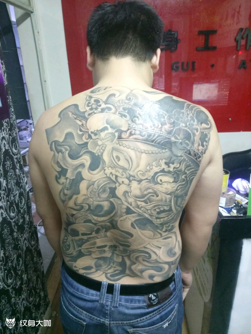 满背大黑天 未完