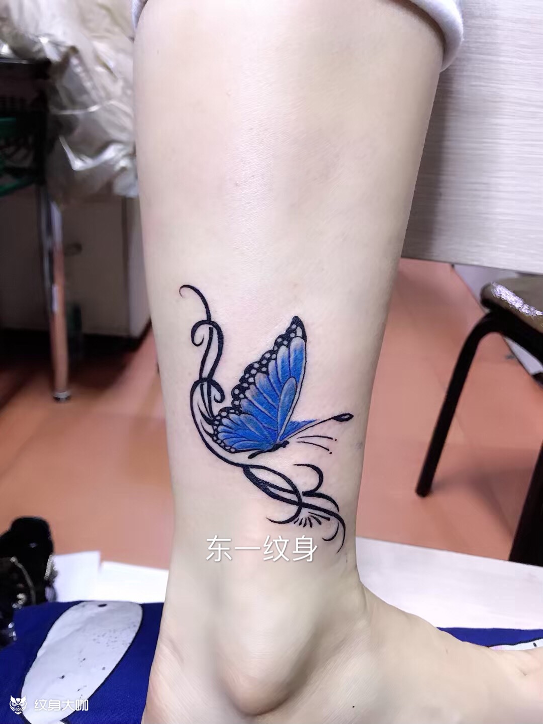 脚踝蝴蝶纹身_纹身图案手稿图片_陈秀丽的纹身作品集