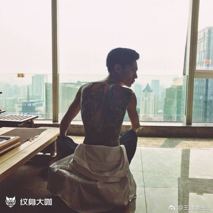 有没有大神有同款观音踏龙的手稿_纹身吧社区 - 纹身大咖